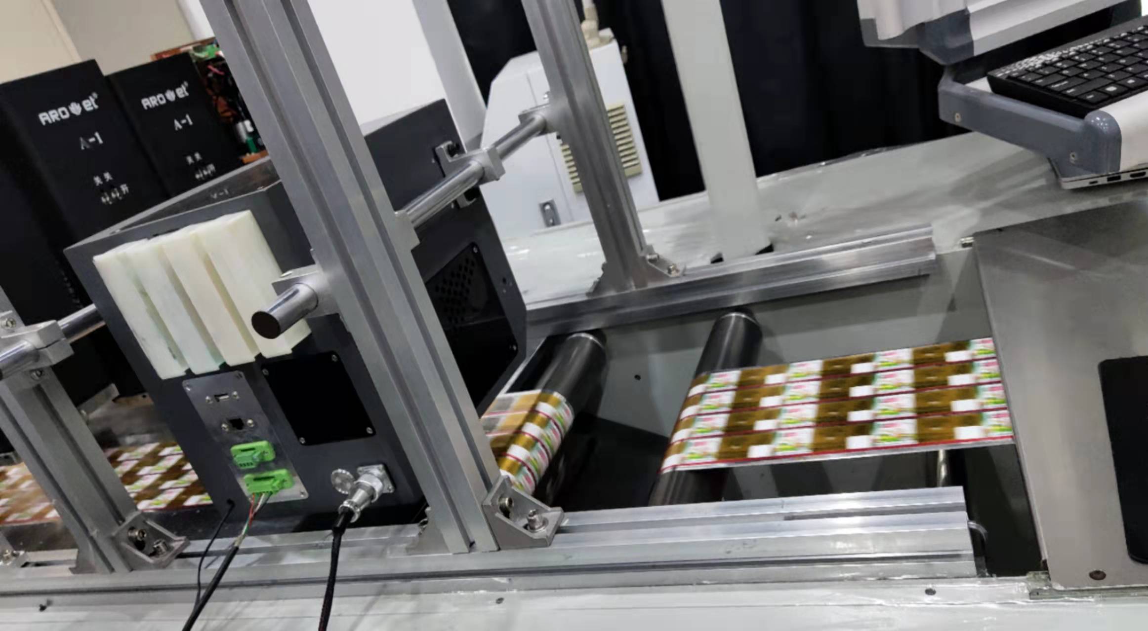 喷码知识：喷码机是干什么的？？？？？？